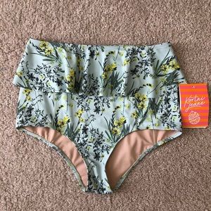 Kortni Jeane Peplum Bottoms